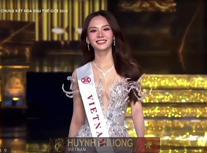 Người đẹp Séc cao 1m81, được ví như búp bê sống đăng quang Miss World - 17