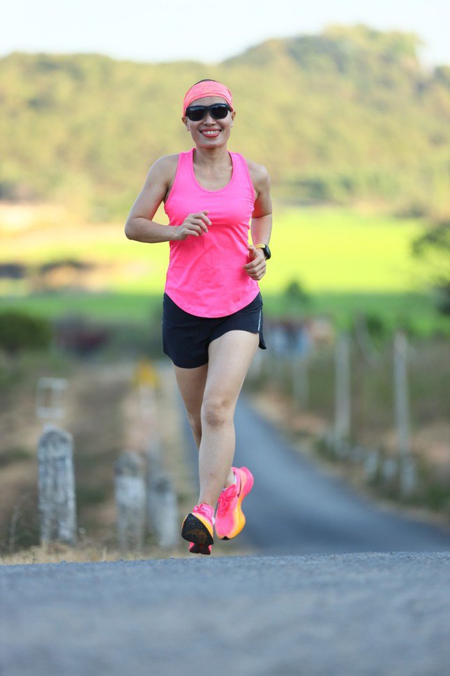 Huỳnh Thị Tuyết Hương, nữ chiến binh tới Tiền Phong Marathon 2024 để đánh bại ung thư - 5