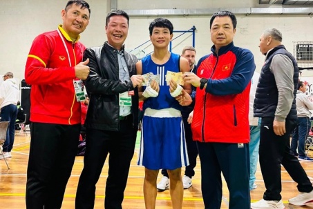Võ sĩ Kim Ánh viết tiếp lịch sử boxing Việt Nam, ngoạn mục giành suất dự Olympic 2024