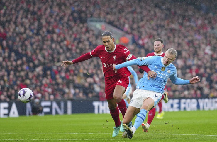 Liverpool và Man City bất phân thắng bại&nbsp;trong cả 2&nbsp;lần gặp nhau ở Ngoại hạng Anh&nbsp;mùa này