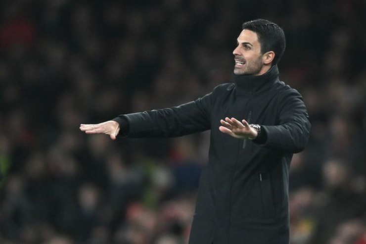 Arsenal của HLV Mikel Arteta đang đứng đầu BXH Ngoại hạng Anh