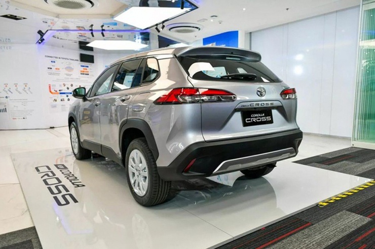 Toyota Corolla Cross 2024 đã cập cảng Việt Nam, từ 860 triệu đồng? - 11