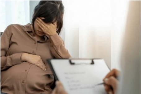 Mới gần nhau 1 tháng, bạn gái đã có bầu hơn 5 tuần, nhà trai nhất định không nhận vì sợ "đổ vỏ"