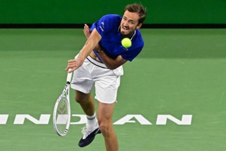 Video tennis Medvedev - Rune: Đàn em trả giá vì lỡ thời cơ (Indian Wells)