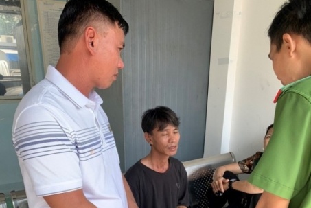 Công an phường giúp người đàn ông đoàn tụ với người thân sau gần 30 năm lưu lạc