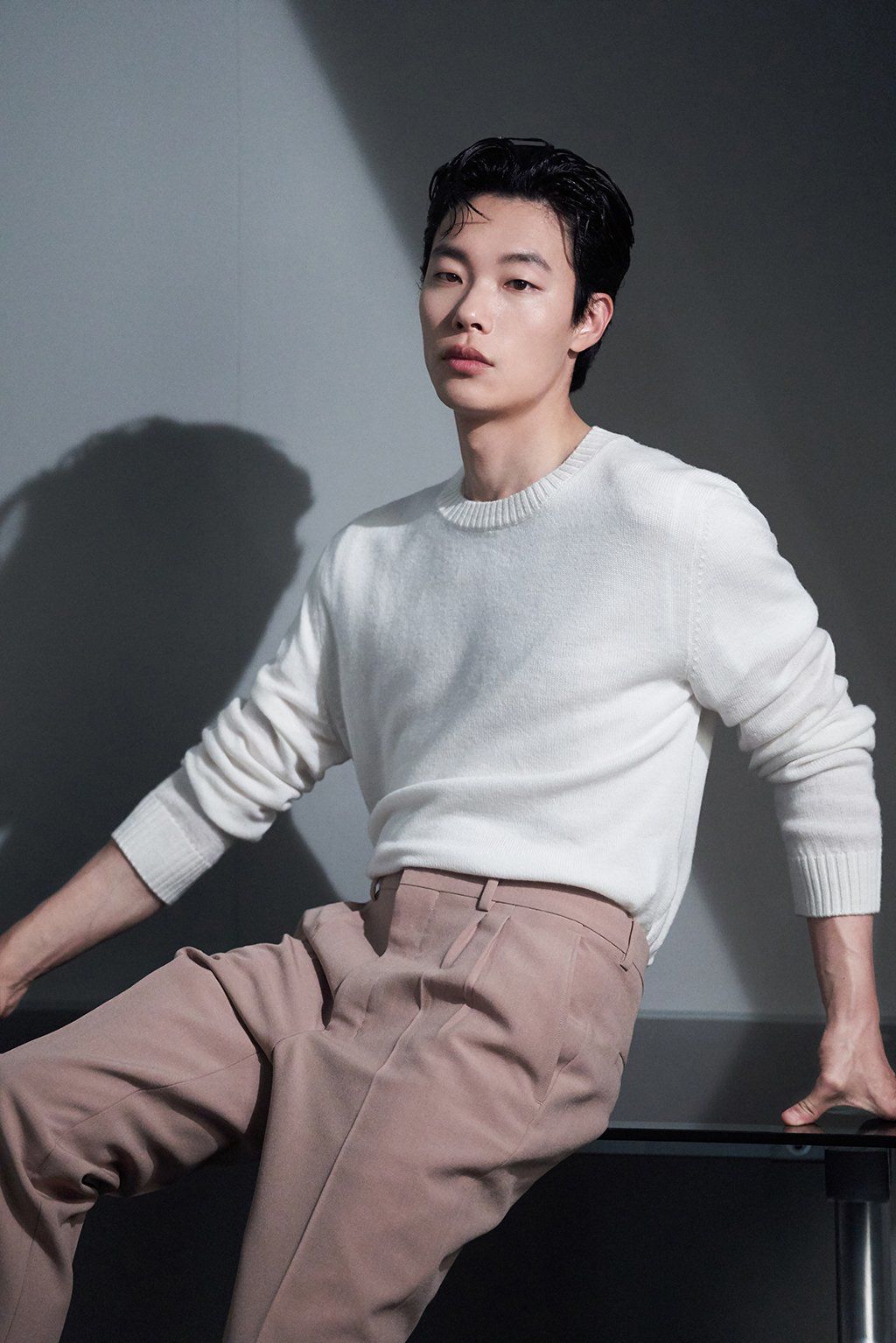 Han So Hee khẳng định yêu Ryu Jun Yeol vào đầu năm 2024, sau khi anh chia tay người yêu cũ.