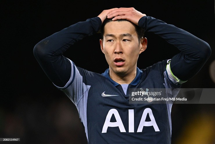 Tottenham thua đậm Fulham