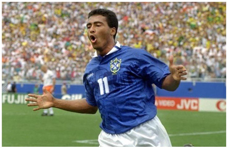 Romário là huyền thoại bóng đá người Brazil, nổi tiếng là tay “sát thủ tình trường”.
