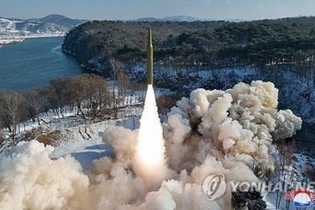 Triều Tiên phóng tên lửa đạn đạo giữa lúc Ngoại trưởng Mỹ thăm thủ đô Hàn Quốc