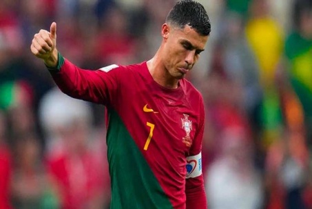 Ronaldo đá 8 trận/3 tháng vẫn cần nghỉ ngơi, tuyển Bồ Đào Nha tính kế khác?