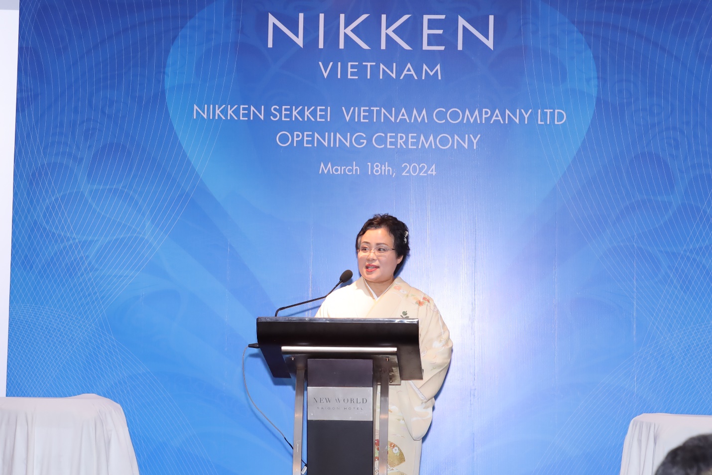 Bà Inoue Ikumi, Tổng Giám đốc Công ty Cổ phần Nikken Sekkei Việt Nam phát biểu tại buổi lễ