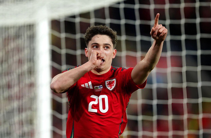 Daniel James đóng góp 1 bàn giúp&nbsp;Xứ Wales vào chung kết&nbsp;vòng play-off EURO 2024