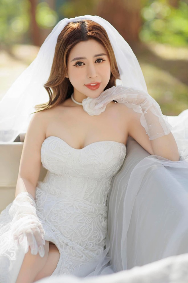 Nhan sắc xinh đẹp của cô dâu Ngọc Trương