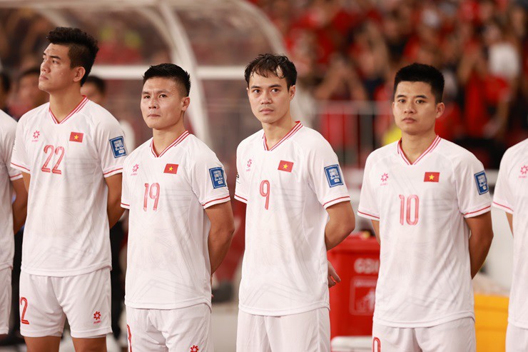 ĐT Việt Nam thua Indonesia: Vì sao Quang Hải không được vào sân phút nào?