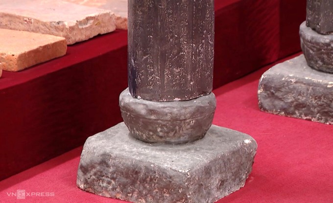 Chân đế cột kinh Phật thời nhà Đinh. Ảnh: Lam Sơn