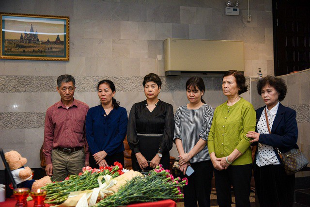 Phó Thủ tướng Trần Hồng Hà tới Đại sứ quán Nga tưởng nhớ nạn nhân vụ khủng bố - 13
