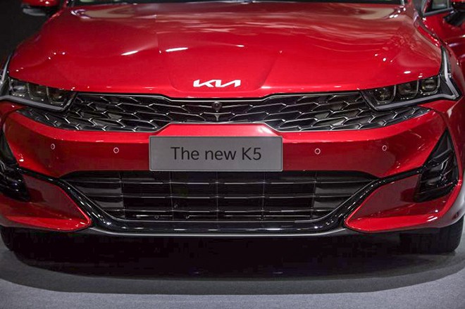 Giá xe KIA K5 tháng 3/2024, bản Luxury từ 859 triệu đồng - 6