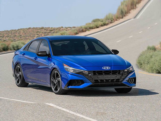 Vén màn Hyundai Elantra N Line 2021, nhìn chất như xe đua