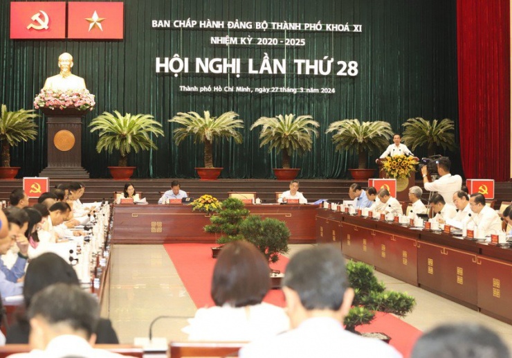 Hội nghị Ban chấp hành Đảng bộ TP.HCM lần thứ 28, sáng 27-3.