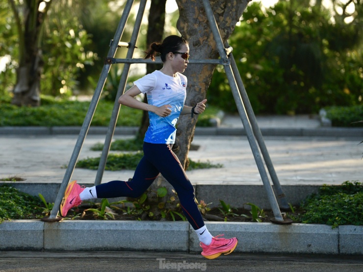 Điểm tên các ngôi sao tranh tài ở Tiền Phong Marathon 2024 - 1