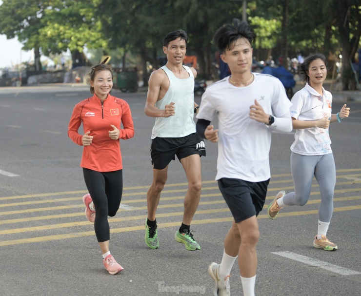 Điểm tên các ngôi sao tranh tài ở Tiền Phong Marathon 2024 - 2