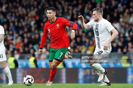 Kết quả bóng đá Slovenia - Bồ Đào Nha: Ronaldo tái xuất, thảm họa phòng ngự (Giao hữu)