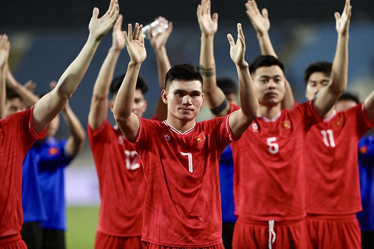 Tranh vé World Cup: ĐT Việt Nam vượt Indonesia, lách qua khe cửa hẹp khi  nào?