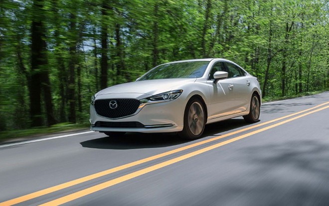 Giá xe Mazda6 niêm yết tháng 3/2024, bản Signature từ 899 triệu đồng - 3