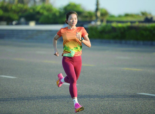 Nguyễn Thị Oanh có mặt ở Phú Yên sẵn sàng cho Tiền Phong Marathon. Ảnh: Như Ý
