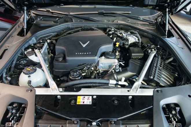 Giá xe VinFast Lux SA2.0 tháng 3/2024, ưu đãi 50% LPTB - 10