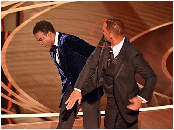 Will Smith từng gây choáng với cú tát đồng nghiệp trên sân khấu.
