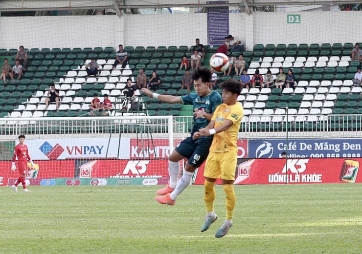 Trực tiếp bóng đá HAGL - Khánh Hòa: Bàn thắng không được công nhận (V-League) (Hết giờ) - 1