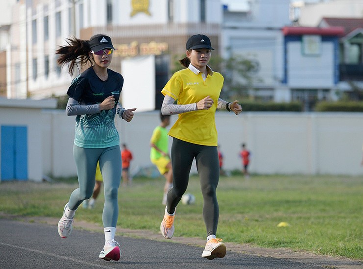 Dàn sao đội tuyển điền kinh chờ "săn" kỷ lục ở giải marathon quốc gia 2024 - 6