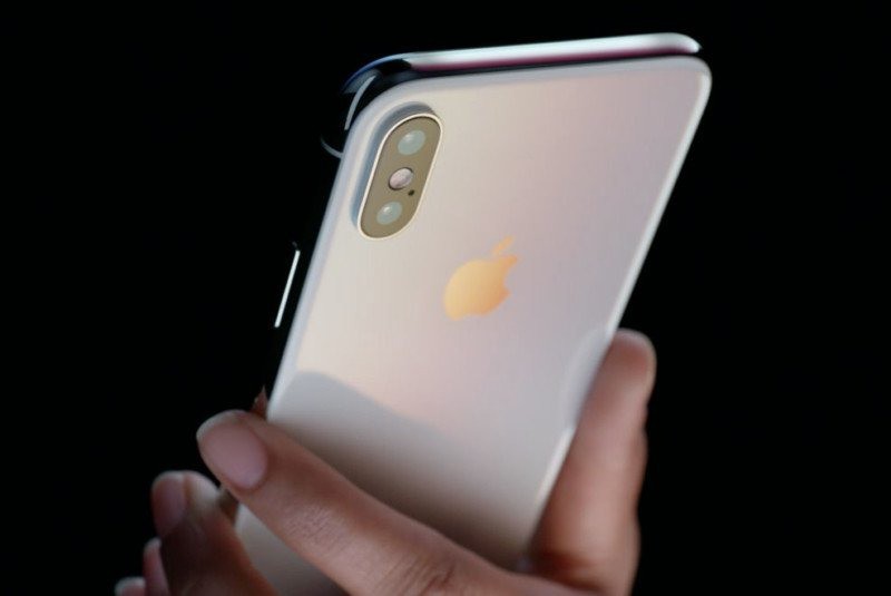 iPhone X vs iPhone 12 Pro: Chênh nhau 5 triệu khác biệt thế nào? - 4