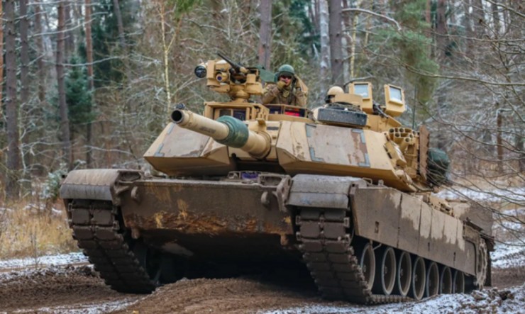 Xe tăng M1 Abrams của Mỹ tại Ba Lan tháng 11/2022.