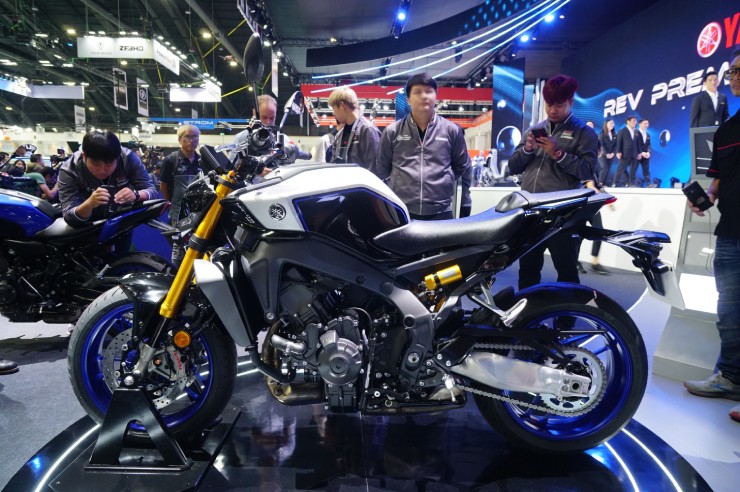 Ra mắt 2024 Yamaha MT-09 giá từ hơn 304 triệu đồng - 2