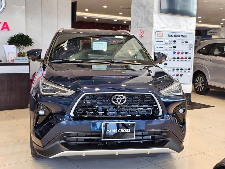 Đánh giá các phiên bản Toyota Yaris Cross, giá từ 650 triệu đồng - 1