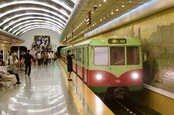 Loạt tác phẩm nhiếp ảnh về ga metro ở Triều Tiên - 3