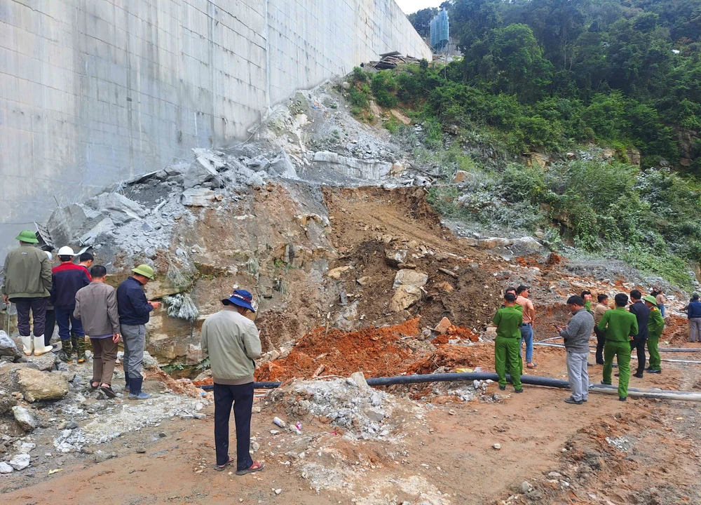 Ban Quản lý dự án Thủy điện Đăk Mi 1, cho biết đã tìm thấy thi thể 2 nạn nhân mất tích. Ảnh: LK.