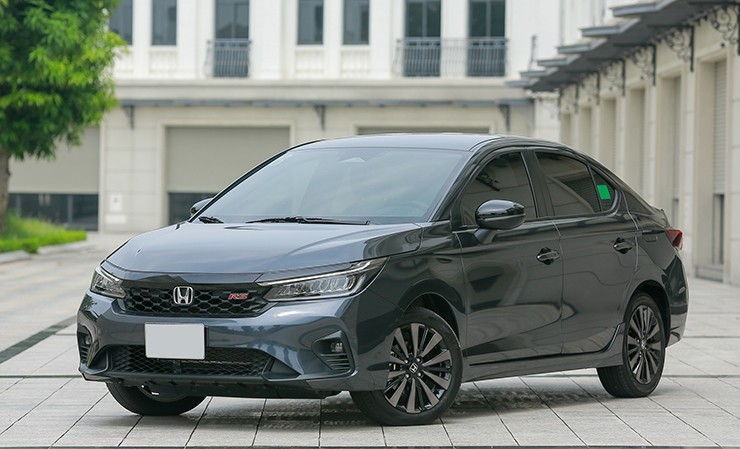 Nên chọn Honda City RS hay Vios G? - 1