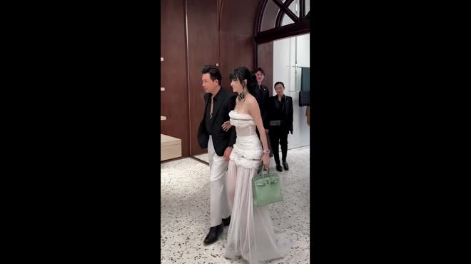 1735949498-minhnhua1.jpg