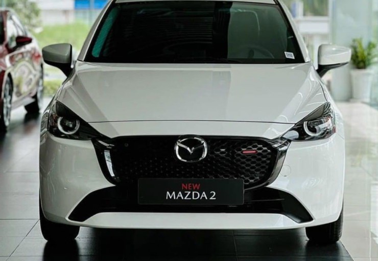 Tầm giá từ hơn 400 triệu đồng, nên chọn Mazda2 hay Hyundai Accent? - 14