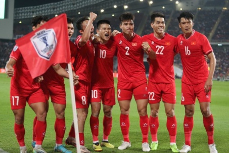 Video bóng đá Thái Lan - Việt Nam: Đỉnh cao Tuấn Hải, vỡ òa đăng quang (Chung kết AFF Cup)