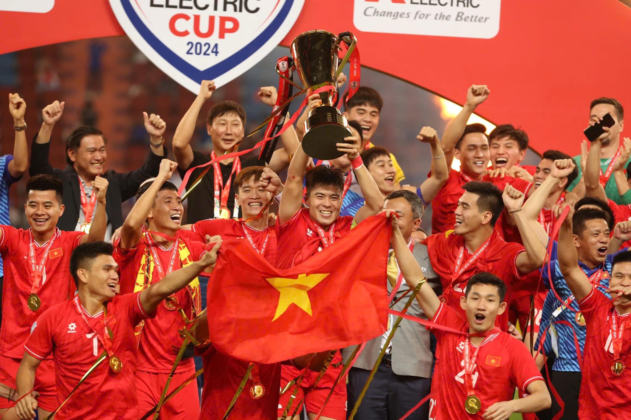 Khoảnh khắc hạnh phúc của các cầu thủ Việt Nam khi giành chức vô địch AFF CUP 2024