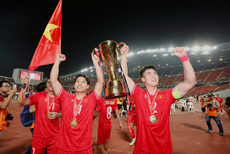 ĐT Việt Nam đăng quang AFF Cup 2024