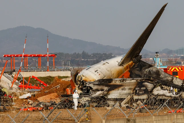 Thảm họa hàng không tại sân bay Muan (Hàn Quốc) khiến 179 hành khách trên máy bay của Jeju Air. Ảnh: Reuters.