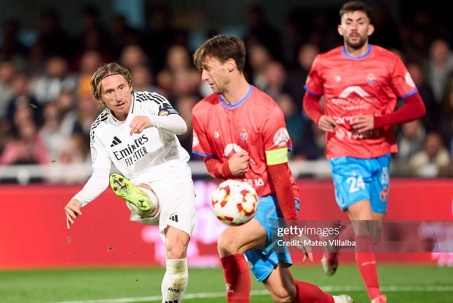 Video bóng đá Minera - Real Madrid: Đại tiệc 5 bàn, vùi dập "tí hon" (Cúp Nhà vua)