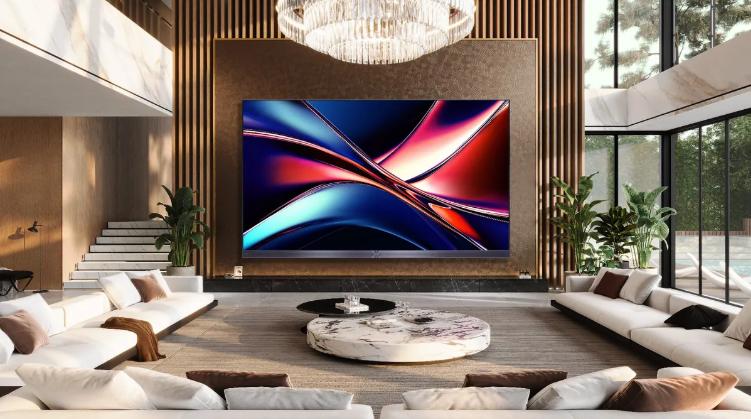 TV Hisense 136MX MicroLED.