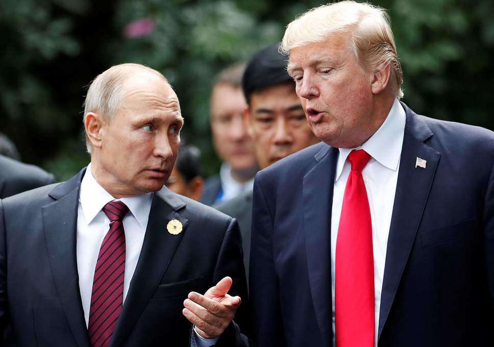 Ông Trump và ông Putin trong một cuộc gặp (ảnh: Reuters)