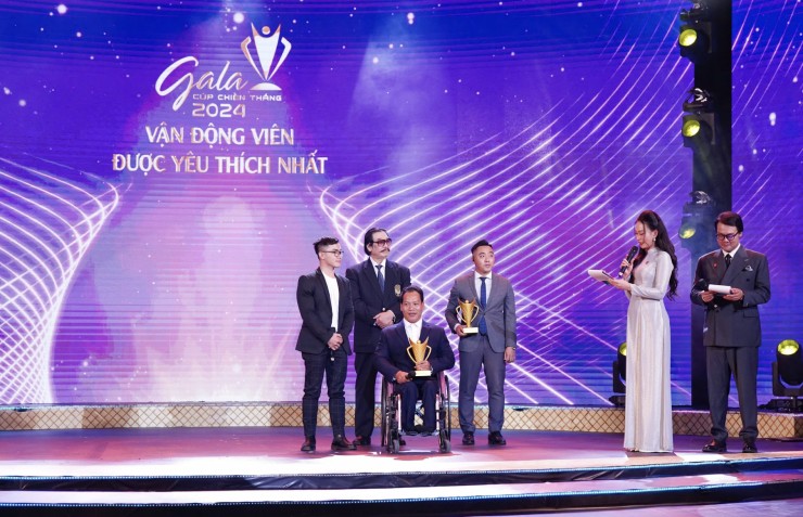 Giải thưởng VĐV được yêu thích của năm thuộc về đô cử Lê Văn Công. Tại Olympic Paris 2024, Lê Văn Công đoạt HCĐ